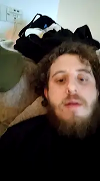 Snapshot of meandhim05 chatting on February 1, 2025, 12:29 am meandhim05 online show from February 1, 2025, 12:29 am