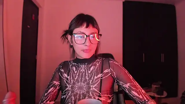 ggor4w33 online show from October 5, 2025, 11:39 pm