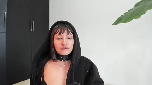 ggor4w33 online show from September 15, 2025, 12:16 pm