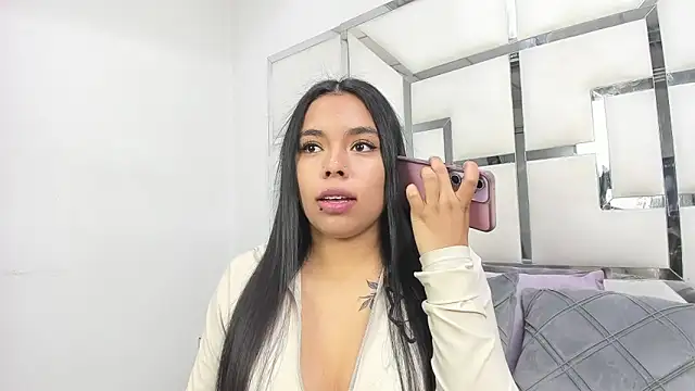 ZoeWan69 online show from March 14, 2026, 1:50 pm