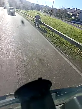 Dam70 online show from November 7, 2025, 9:25 am