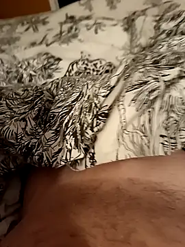 Dam70 online show from October 26, 2025, 7:47 pm