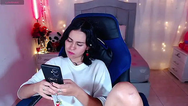Snapshot of veronica_luar chatting on March 1, 2025, 7:08 am veronica luar online show from March 1, 2025, 7:08 am