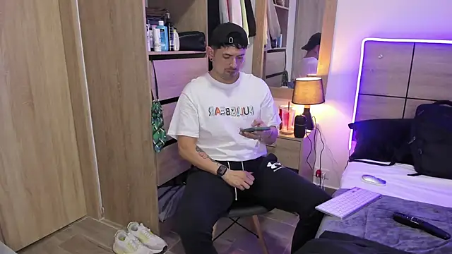 ILoveNYStyle online show from March 11, 2025, 10:31 pm