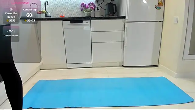 Katya yoga online show from October 15, 2025, 3:38 am