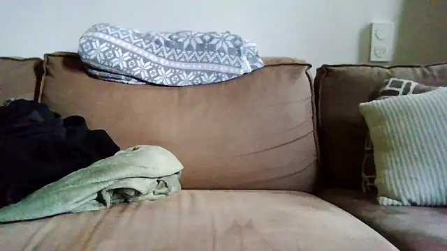 Snapshot of pietjepuk1310 chatting on February 18, 2025, 2:16 pm pietjepuk1310 online show from February 18, 2025, 2:16 pm