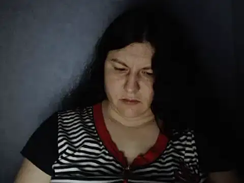 KiraSwee online show from March 6, 2025, 8:59 pm