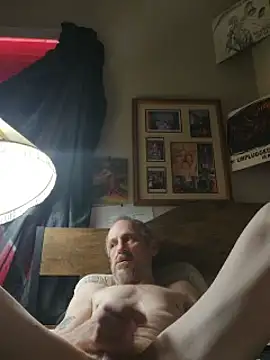 Dara4q online show from March 13, 2025, 11:27 pm