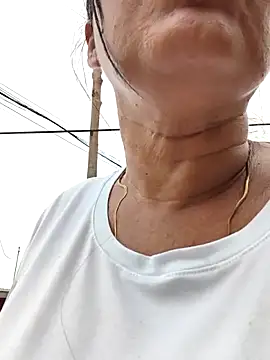 thefuckingowneroftits online show from March 19, 2026, 1:33 pm