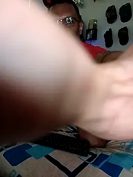 Snapshot of XhaseFoX chatting on February 25, 2025, 3:20 am XhaseFoX online show from February 25, 2025, 3:20 am