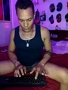 Snapshot of XhaseFoX chatting on March 10, 2025, 6:16 am XhaseFoX online show from March 10, 2025, 6:16 am