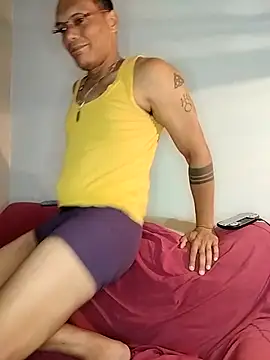 Snapshot of XhaseFoX chatting on March 22, 2025, 1:54 am XhaseFoX online show from March 22, 2025, 1:54 am