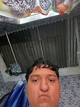 Eduardo08000 online show from June 2, 2026, 9:04 pm