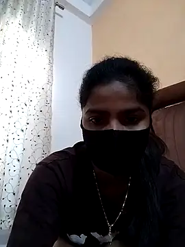 fuungirl38 online show from April 9, 2026, 8:53 am