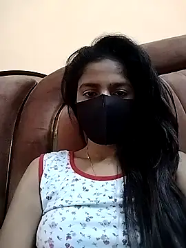 fuungirl38 online show from April 2, 2026, 8:32 am