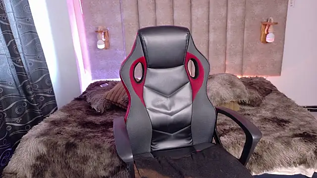 Alektra bryce online show from February 5, 2026, 7:43 pm