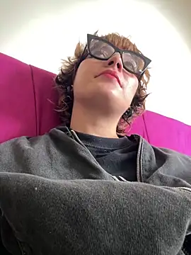 Snapshot of Maggie_Geller chatting on February 19, 2026, 8:39 pm Maggie Geller online show from February 19, 2026, 8:39 pm