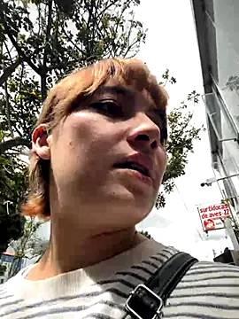 Snapshot of Maggie_Geller chatting on November 27, 2025, 4:29 pm Maggie Geller online show from November 27, 2025, 4:29 pm