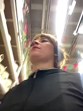 Snapshot of Maggie_Geller chatting on February 18, 2026, 9:22 pm Maggie Geller online show from February 18, 2026, 9:22 pm