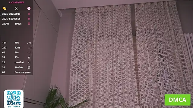 LizbethGee online show from April 6, 2026, 4:46 am