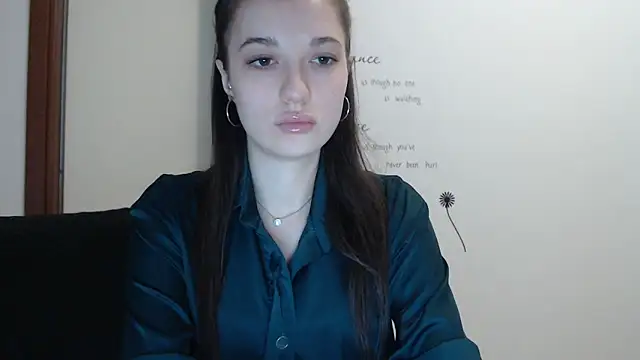 Snapshot of Eva_Eldis chatting on September 24, 2025, 4:13 pm Eva Eldis online show from September 24, 2025, 4:13 pm