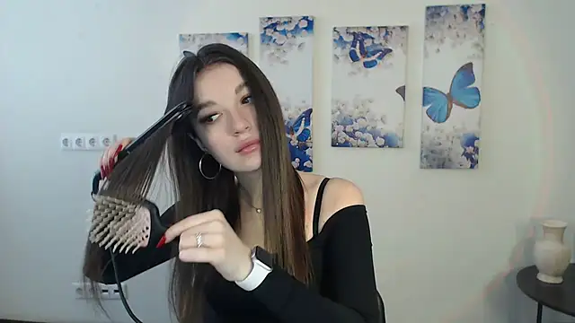 Snapshot of Eva_Eldis chatting on February 9, 2025, 12:19 pm Eva Eldis online show from February 9, 2025, 12:19 pm