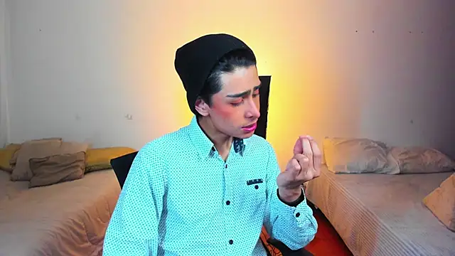 Snapshot of steve__gray chatting on February 27, 2025, 6:53 pm steve  gray online show from February 27, 2025, 6:53 pm