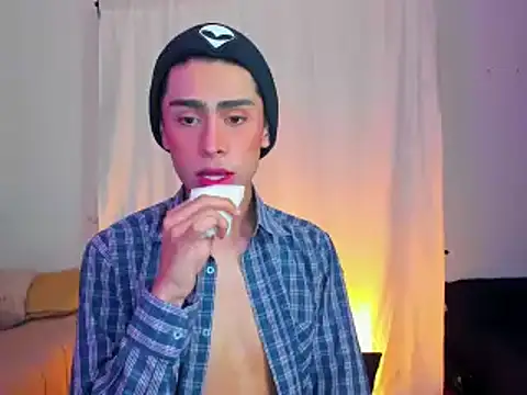 Snapshot of steve__gray chatting on February 11, 2025, 2:13 pm steve  gray online show from February 11, 2025, 2:13 pm