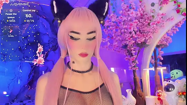 Irina milkmaid online show from November 4, 2025, 7:17 pm