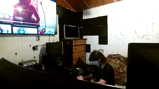 Snapshot of nuttyking2022 chatting on November 3, 2025, 5:56 am nuttyking2022 online show from November 3, 2025, 5:56 am