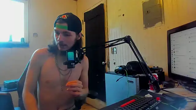 Snapshot of nuttyking2022 chatting on February 4, 2025, 9:10 pm nuttyking2022 online show from February 4, 2025, 9:10 pm