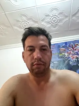 Snapshot of reyarturs13 chatting on February 9, 2025, 12:19 pm reyarturs13 online show from February 9, 2025, 12:19 pm