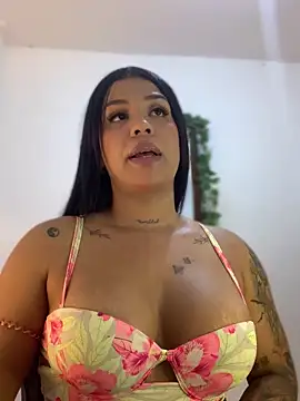 Snapshot of tinalove7 chatting on October 2, 2025, 10:13 pm tinalove7 online show from October 2, 2025, 10:13 pm