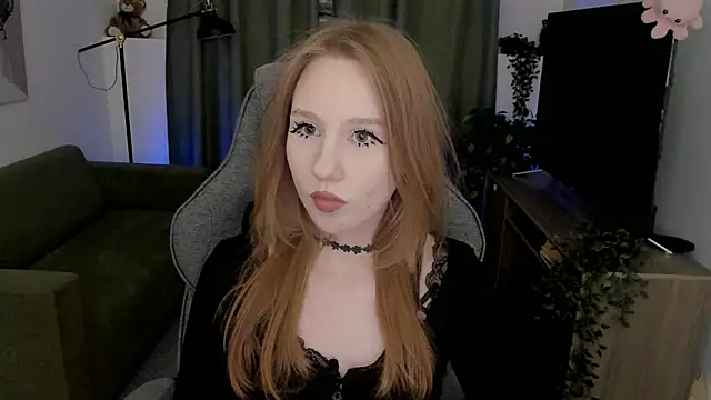 DariaTate online show from April 29, 2026, 12:53 pm