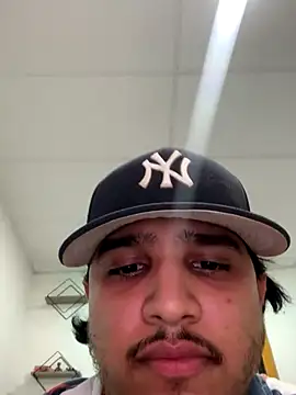 daniel6916 online show from September 27, 2025, 8:37 pm