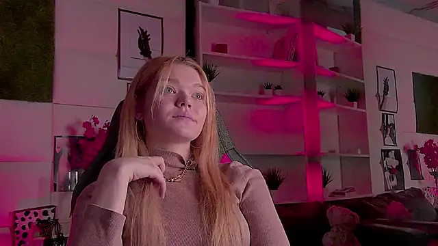 AdeleCartier online show from March 3, 2025, 3:38 am