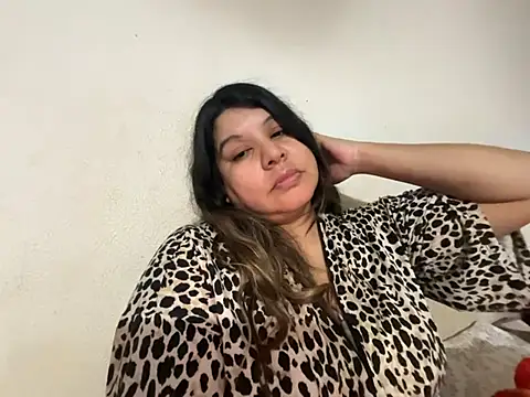 amanirose945 online show from February 16, 2026, 1:48 am