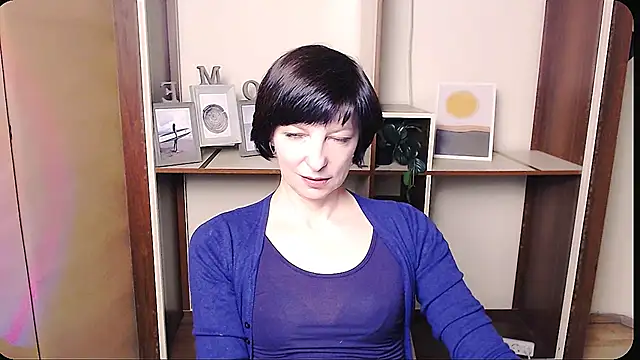  AngeliaFlow  online show from March 26, 2026, 9:51 am