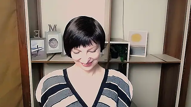  AngeliaFlow  online show from February 26, 2026, 8:58 am