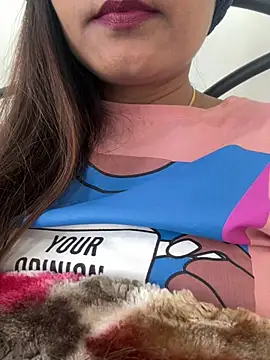 Snapshot of Deepcha1991 chatting on February 22, 2025, 1:13 pm Deepcha1991 online show from February 22, 2025, 1:13 pm