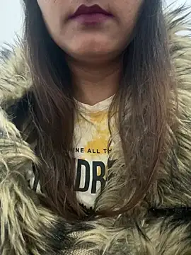 Snapshot of Deepcha1991 chatting on February 22, 2025, 8:29 am Deepcha1991 online show from February 22, 2025, 8:29 am