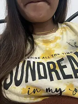 Snapshot of Deepcha1991 chatting on February 20, 2025, 11:43 pm Deepcha1991 online show from February 20, 2025, 11:43 pm