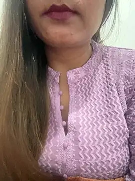 Snapshot of Deepcha1991 chatting on March 2, 2025, 10:13 pm Deepcha1991 online show from March 2, 2025, 10:13 pm