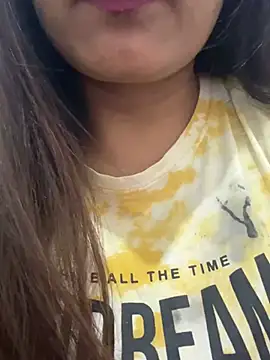 Snapshot of Deepcha1991 chatting on February 20, 2025, 8:36 pm Deepcha1991 online show from February 20, 2025, 8:36 pm