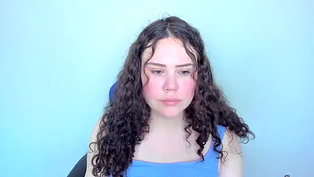 Snapshot of _leana_ chatting on June 3, 2026, 4:23 pm leana online show from June 3, 2026, 4:23 pm