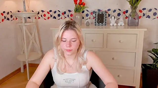 MarianAytes online show from February 13, 2025, 7:42 pm