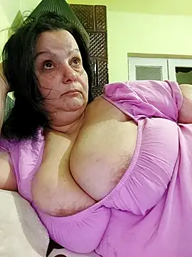 IvettkeXXX online show from December 15, 2025, 3:07 pm