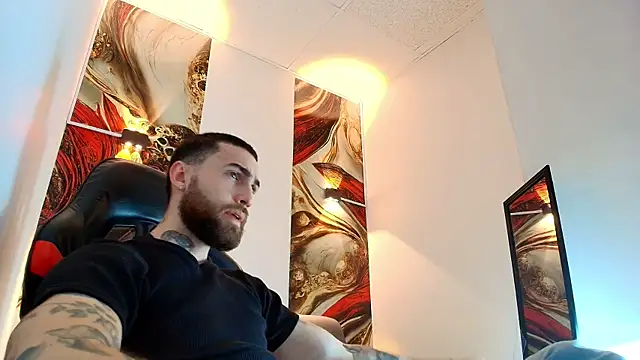 Snapshot of Luke_davis01 chatting on April 30, 2026, 1:07 pm Luke davis01 online show from April 30, 2026, 1:07 pm