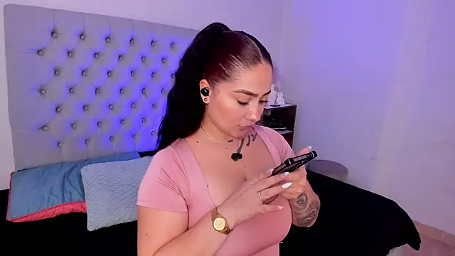 Snapshot of Morgan_Wright chatting on December 16, 2025, 7:29 pm Morgan Wright online show from December 16, 2025, 7:29 pm