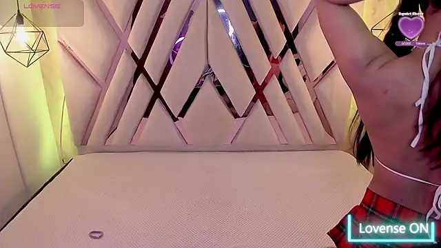 Snapshot of Vera_Best_ chatting on February 26, 2025, 11:32 am Vera Best online show from February 26, 2025, 11:32 am